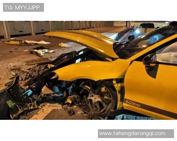 足球明星因飞机事故不幸遇难的悲惨故事与影响