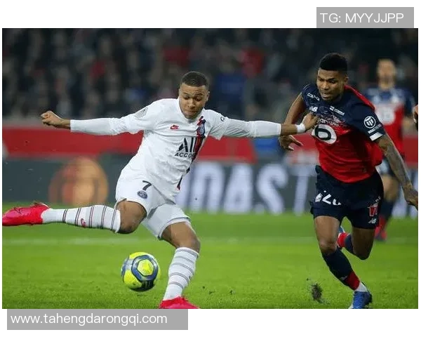 足球明星意外瞬间大揭秘令人惊叹的视频合集精彩纷呈不容错过