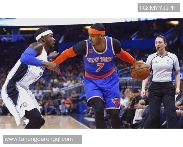 足球明星时尚风采解析经典穿搭与场外魅力的完美结合