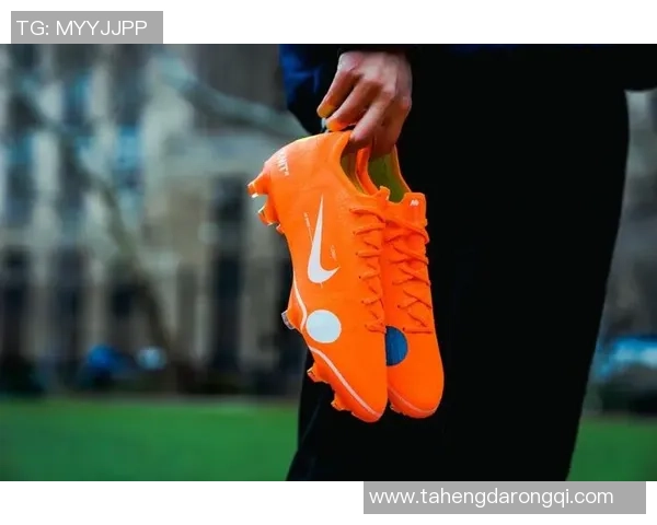 足球明星时尚穿搭指南助你打造运动与潮流兼具的完美造型