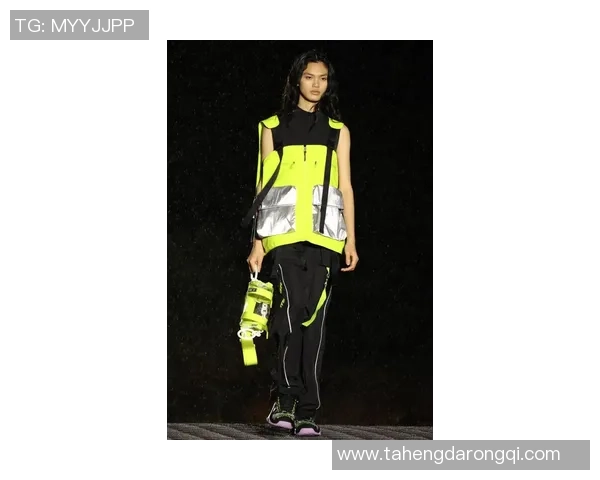 足球明星短袖搭配指南时尚潮流与运动风的完美结合