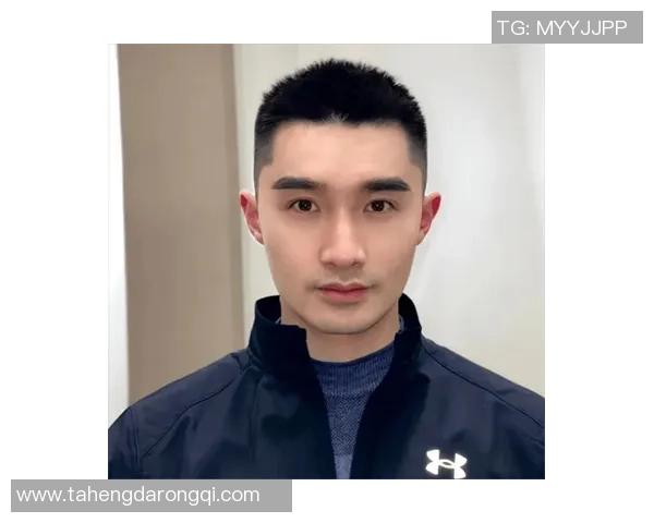 足球明星美式圆寸发型的魅力与风格解析