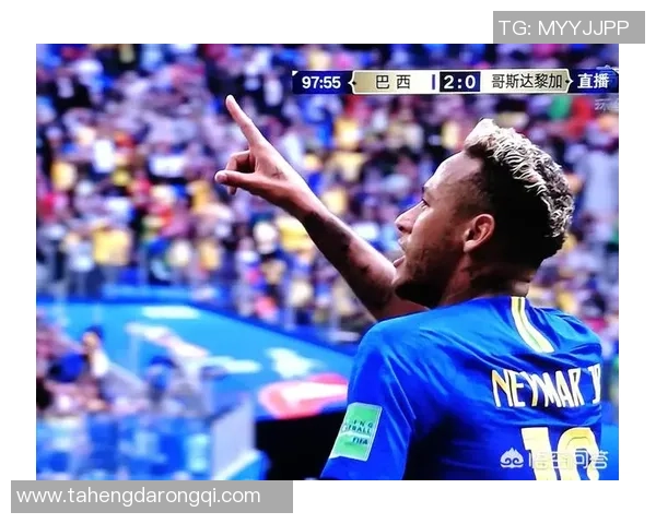 足球明星绝招揭秘与技巧解析图解全方位展示球场上的精彩瞬间 足球明星绝招揭秘与技巧解析图解全方位展示球场上的精彩瞬间